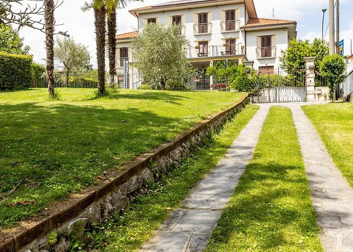 Casa In *